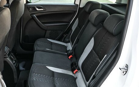 Skoda Yeti I рестайлинг, 2015 год, 1 014 000 рублей, 9 фотография
