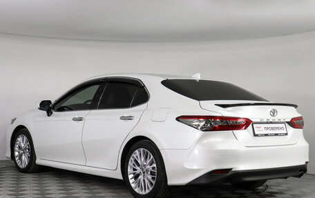 Toyota Camry, 2019 год, 2 679 000 рублей, 8 фотография
