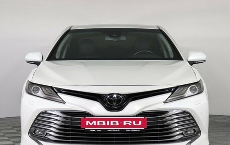 Toyota Camry, 2019 год, 2 679 000 рублей, 2 фотография