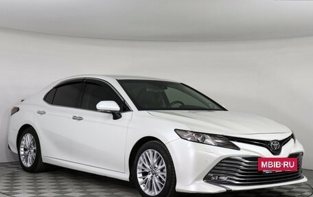 Toyota Camry, 2019 год, 2 679 000 рублей, 3 фотография