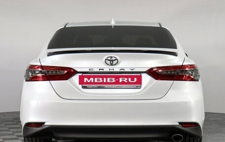 Toyota Camry, 2019 год, 2 679 000 рублей, 7 фотография
