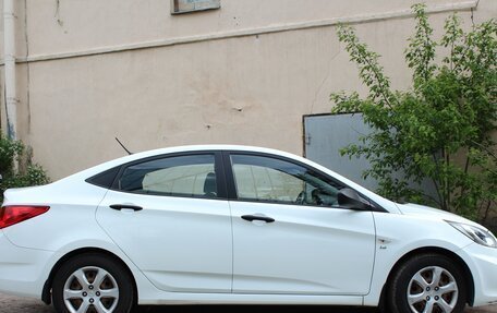 Hyundai Solaris II рестайлинг, 2013 год, 950 000 рублей, 3 фотография