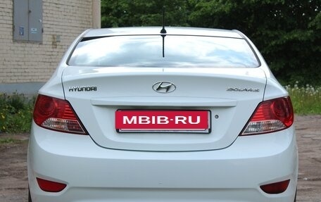 Hyundai Solaris II рестайлинг, 2013 год, 950 000 рублей, 5 фотография