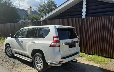 Toyota Land Cruiser Prado 150 рестайлинг 2, 2014 год, 2 970 000 рублей, 3 фотография