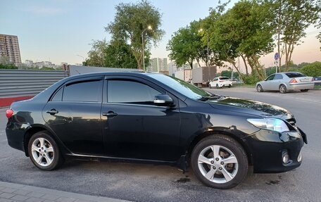 Toyota Corolla, 2011 год, 850 000 рублей, 3 фотография