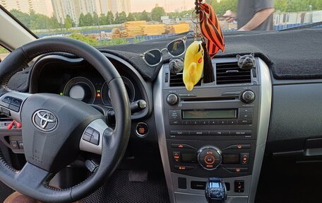 Toyota Corolla, 2011 год, 850 000 рублей, 17 фотография