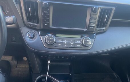 Toyota RAV4, 2013 год, 1 850 000 рублей, 4 фотография
