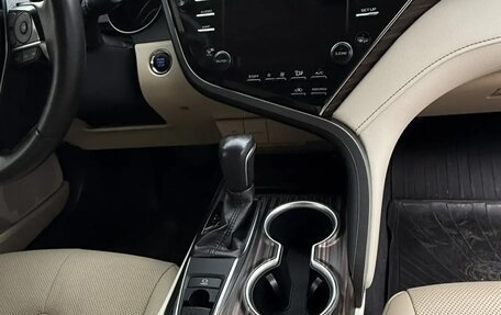 Toyota Camry, 2019 год, 4 300 000 рублей, 8 фотография