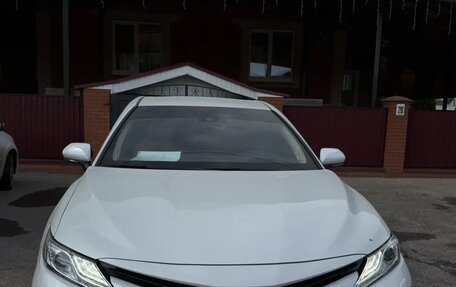Toyota Camry, 2019 год, 4 300 000 рублей, 11 фотография