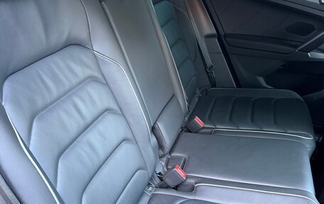 Volkswagen Tiguan II, 2021 год, 3 930 000 рублей, 6 фотография