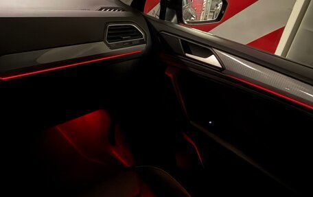 Volkswagen Tiguan II, 2021 год, 3 930 000 рублей, 12 фотография