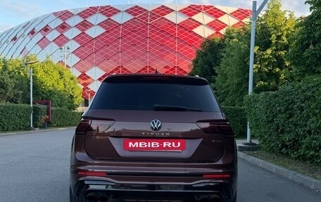 Volkswagen Tiguan II, 2021 год, 3 930 000 рублей, 5 фотография