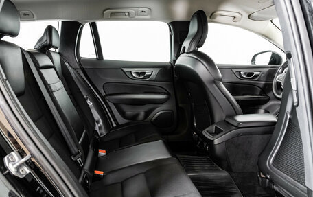 Volvo V60 II, 2018 год, 2 299 000 рублей, 21 фотография