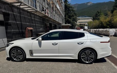 KIA Stinger I, 2018 год, 2 700 000 рублей, 1 фотография