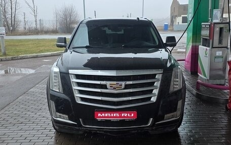 Cadillac Escalade IV, 2018 год, 4 650 000 рублей, 1 фотография
