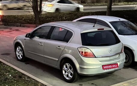 Opel Astra H, 2005 год, 375 000 рублей, 1 фотография