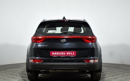 KIA Sportage IV рестайлинг, 2018 год, 1 990 000 рублей, 7 фотография