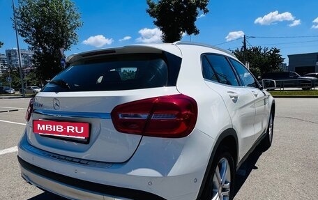Mercedes-Benz GLA, 2016 год, 1 870 000 рублей, 4 фотография