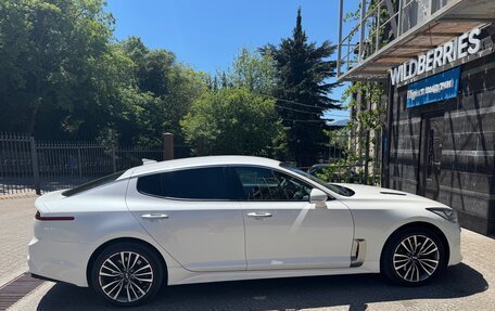 KIA Stinger I, 2018 год, 2 700 000 рублей, 2 фотография