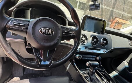 KIA Stinger I, 2018 год, 2 700 000 рублей, 8 фотография