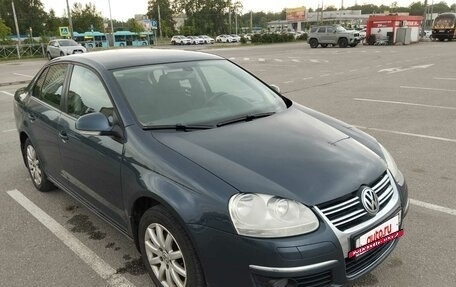 Volkswagen Jetta VI, 2010 год, 470 000 рублей, 2 фотография