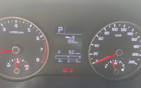 KIA Rio IV, 2018 год, 990 000 рублей, 5 фотография