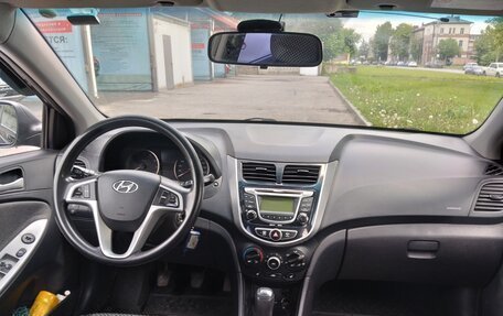 Hyundai Solaris II рестайлинг, 2012 год, 650 000 рублей, 6 фотография