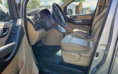 Hyundai H-1 II рестайлинг, 2018 год, 3 550 000 рублей, 6 фотография
