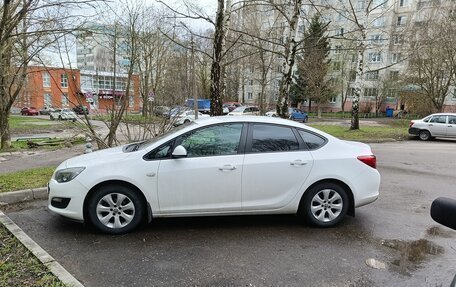 Opel Astra J, 2014 год, 810 000 рублей, 3 фотография