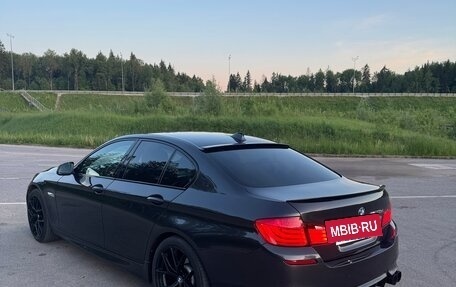 BMW 5 серия, 2012 год, 2 000 000 рублей, 3 фотография