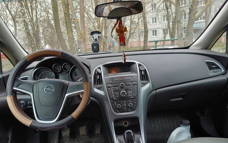 Opel Astra J, 2014 год, 810 000 рублей, 8 фотография