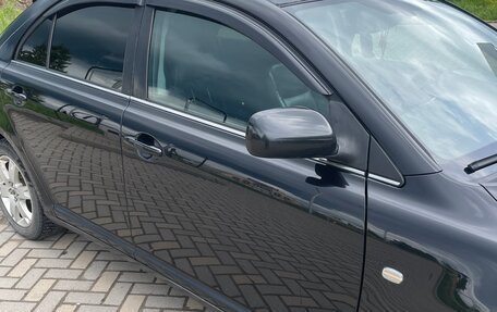 Toyota Avensis III рестайлинг, 2004 год, 520 000 рублей, 11 фотография