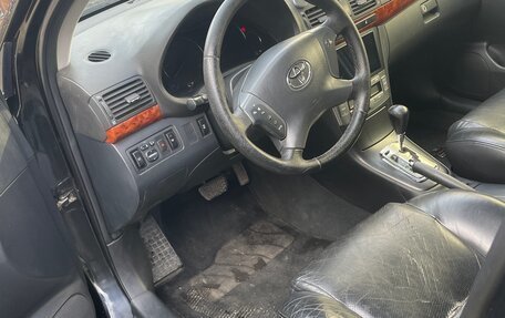Toyota Avensis III рестайлинг, 2004 год, 520 000 рублей, 17 фотография