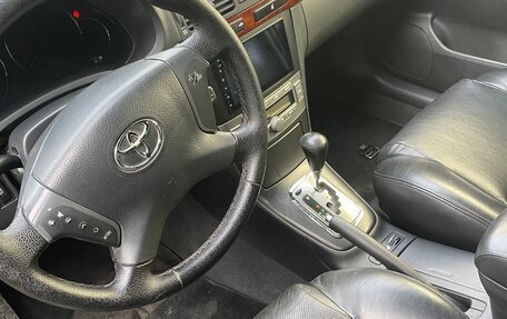 Toyota Avensis III рестайлинг, 2004 год, 520 000 рублей, 20 фотография