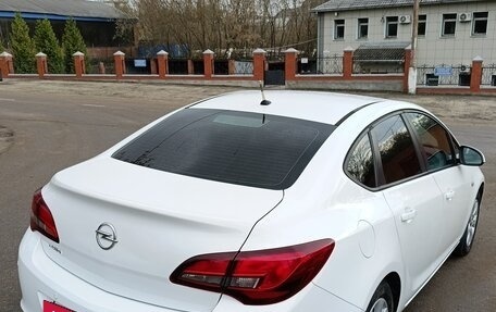 Opel Astra J, 2014 год, 810 000 рублей, 5 фотография
