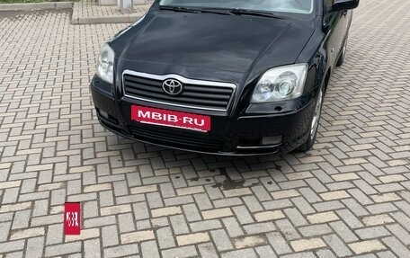 Toyota Avensis III рестайлинг, 2004 год, 520 000 рублей, 16 фотография