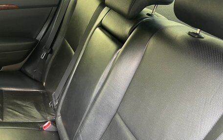 Toyota Avensis III рестайлинг, 2004 год, 520 000 рублей, 23 фотография