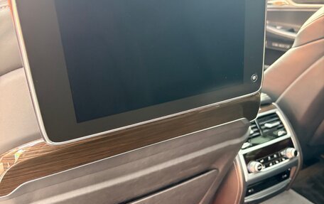 BMW 7 серия, 2017 год, 3 172 400 рублей, 16 фотография