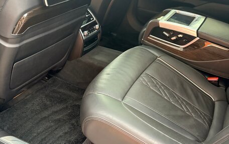 BMW 7 серия, 2017 год, 3 172 400 рублей, 24 фотография