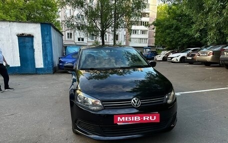 Volkswagen Polo VI (EU Market), 2014 год, 645 000 рублей, 2 фотография