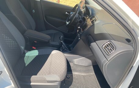 Volkswagen Polo VI (EU Market), 2018 год, 1 350 000 рублей, 7 фотография