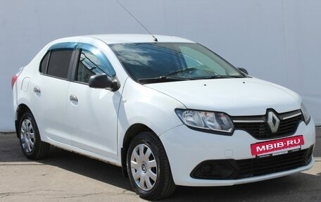 Renault Logan II, 2015 год, 650 000 рублей, 3 фотография
