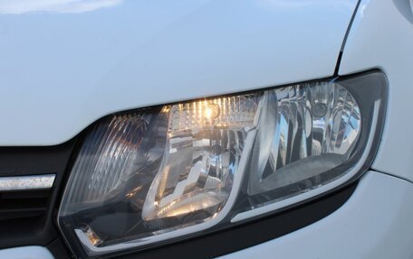Renault Logan II, 2015 год, 650 000 рублей, 20 фотография
