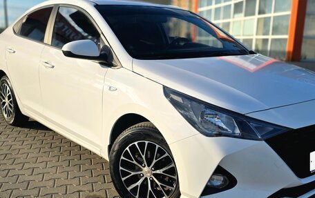Hyundai Solaris II рестайлинг, 2021 год, 1 650 000 рублей, 8 фотография
