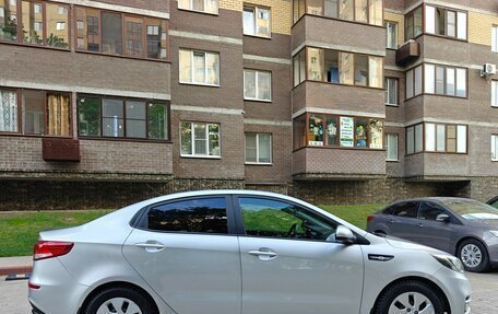 KIA Rio III рестайлинг, 2016 год, 935 000 рублей, 6 фотография