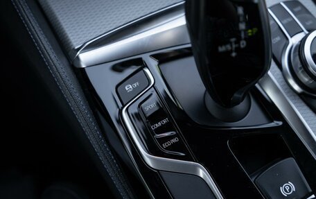 BMW 5 серия, 2018 год, 3 650 000 рублей, 25 фотография
