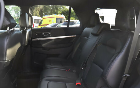 Ford Explorer VI, 2018 год, 3 377 000 рублей, 11 фотография