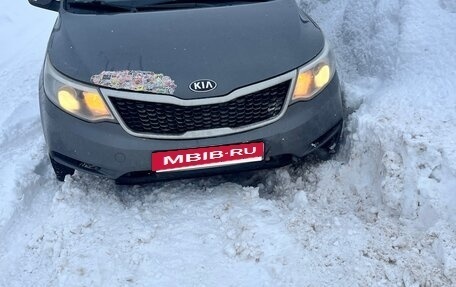 KIA Rio III рестайлинг, 2016 год, 750 000 рублей, 2 фотография