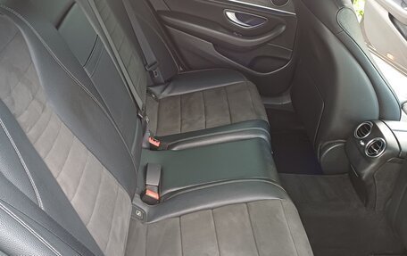 Mercedes-Benz E-Класс, 2018 год, 2 650 000 рублей, 12 фотография