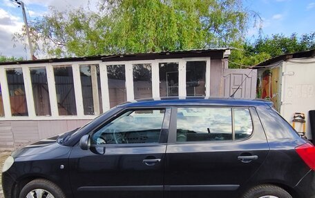 Skoda Fabia II, 2009 год, 650 000 рублей, 3 фотография